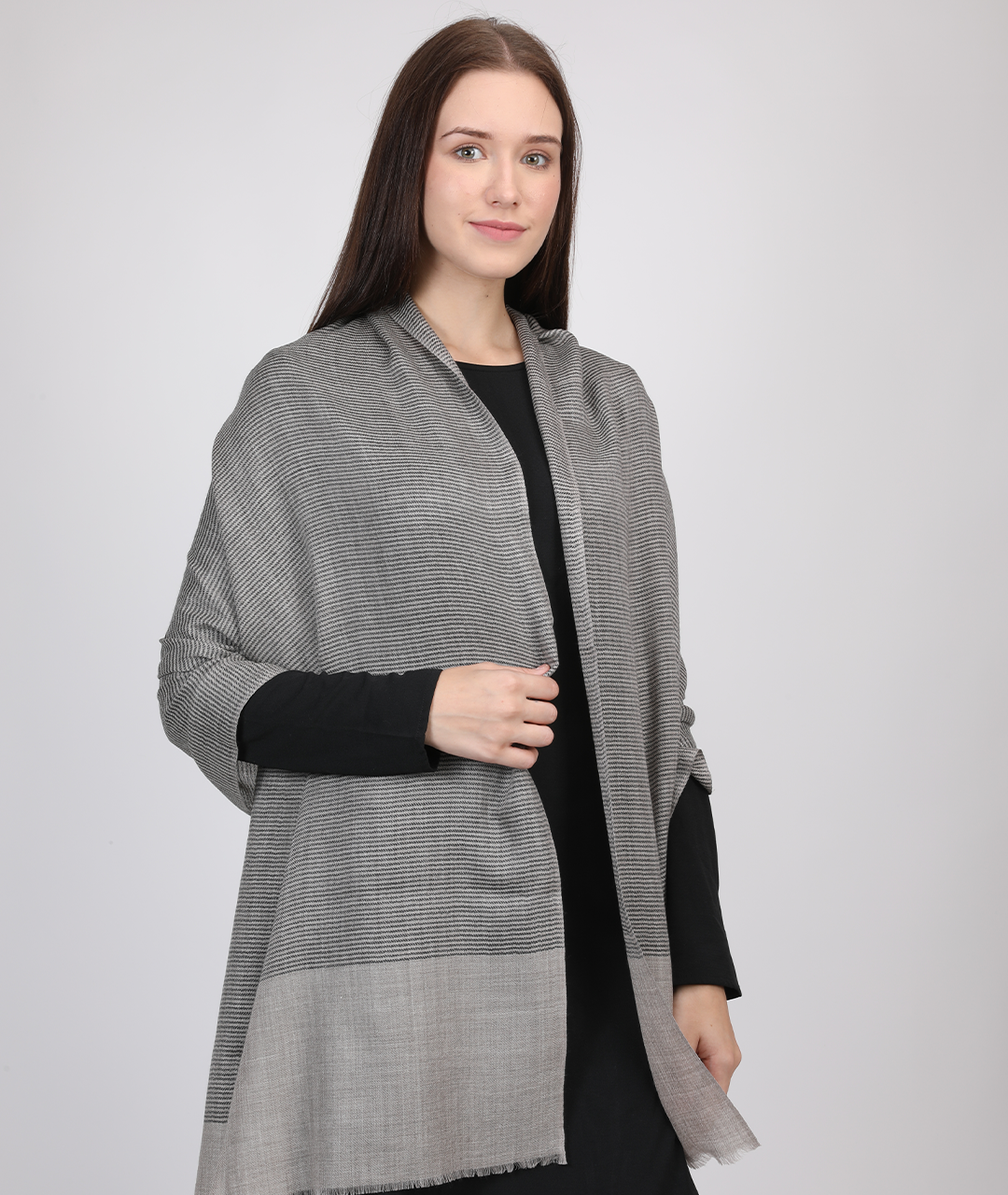 Cashmere Silk Woven Manufacturer in UAE