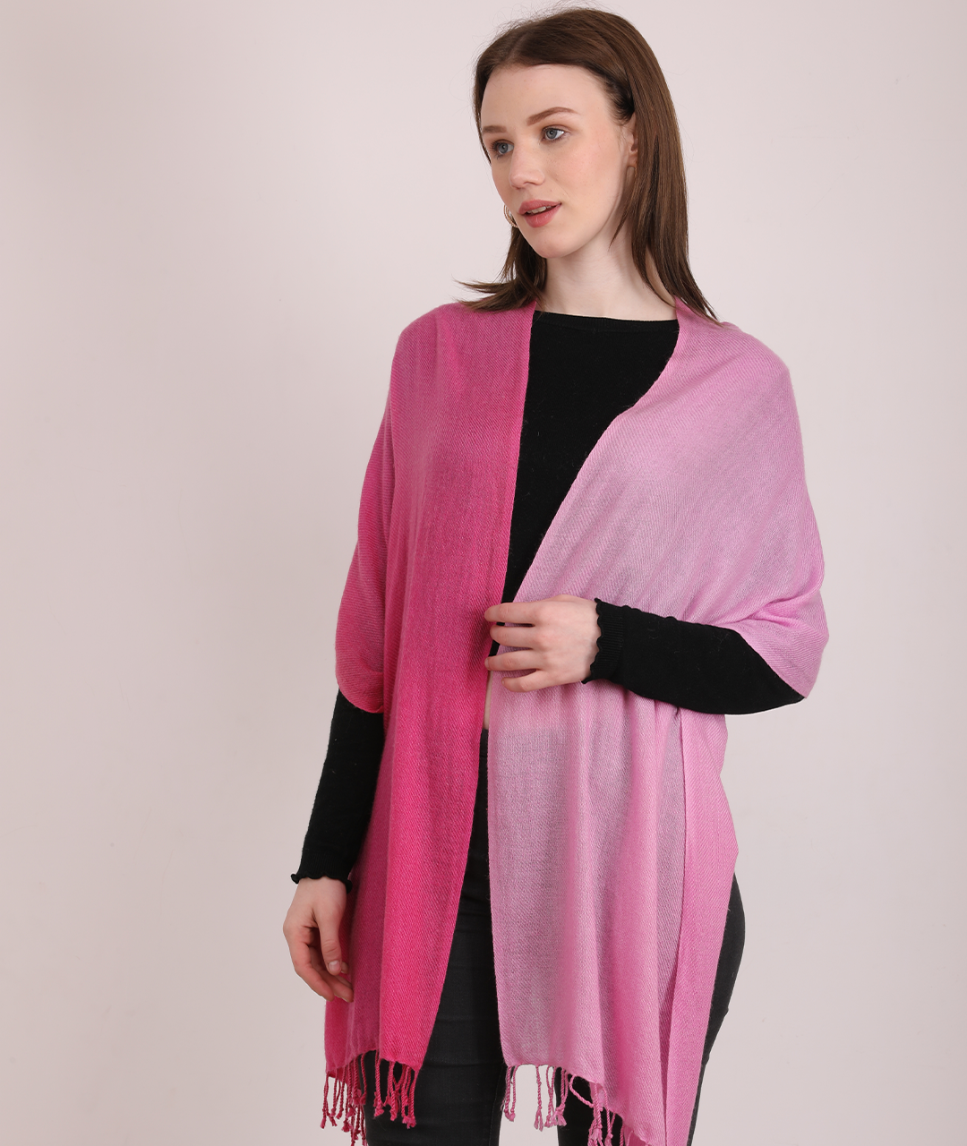 Cashmere Muffler Manufacturer in UAE