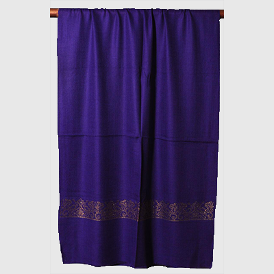 Fine
            Wool Crystal Scarfs Manufacturer  in UAE