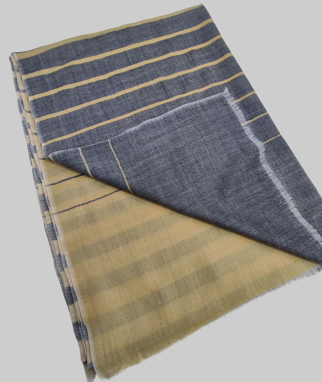 Stripes Shawls and Scarves Manufacturers  in UAE